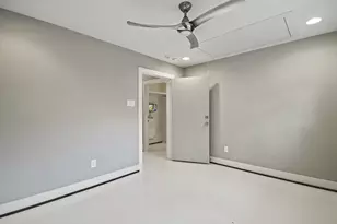 5603 Grape St, Houston, TX 77096 - Photo 23