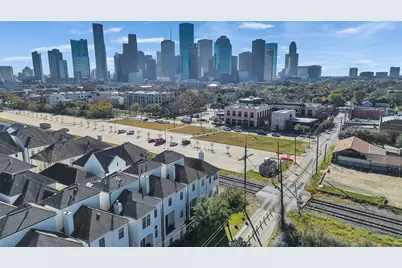 1877 Dart Street, Houston, TX 77007 - Photo 15