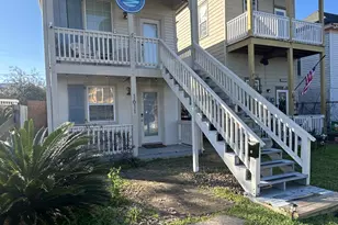 1611 Ave N 1/2, Galveston, TX 77550 - Photo 3