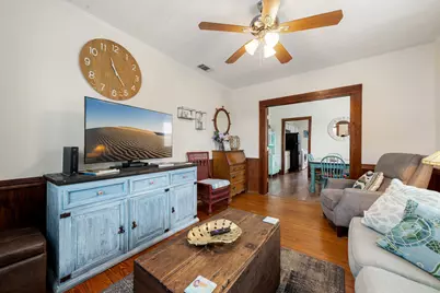 916 11th Street, Galveston, TX 77550 - Photo 7