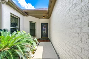 1811 Emerald Green Dr, Houston, TX 77094 - Photo 5