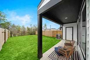 12223 City Rose Ct, Houston, TX 77047 - Photo 23