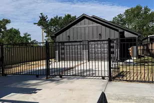 5921 Mountwood St, Houston, TX 77091 - Photo 3