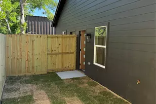 5921 Mountwood St, Houston, TX 77091 - Photo 35