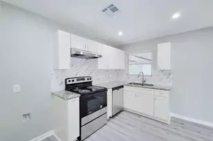 7426 Bigwood St, Houston, TX 77016 - Photo 25