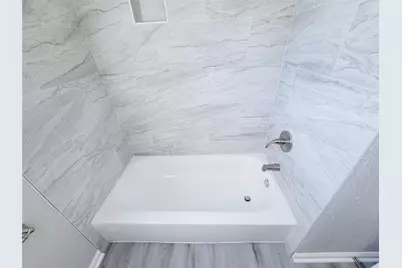 7426 Bigwood Street, Houston, TX 77016 - Photo 9