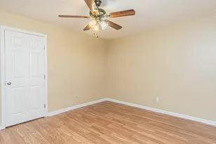 5218 Ave P, Galveston, TX 77551 - Photo 13