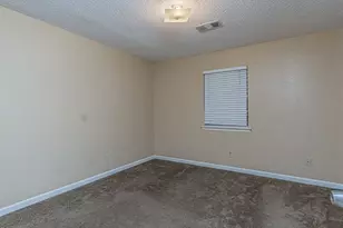 5218 Ave P, Galveston, TX 77551 - Photo 7