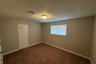 1922 Bunzel St, Houston, TX 77088 - Photo 7