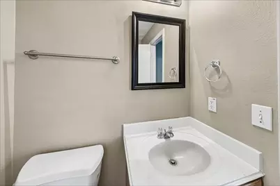 5010 Deerpath Drive, Conroe, TX 77303 - Photo 11