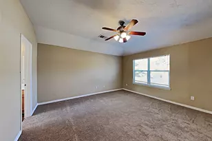 5010 Deer Path Dr, Conroe, TX 77303 - Photo 11