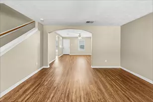 5010 Deer Path Dr, Conroe, TX 77303 - Photo 5