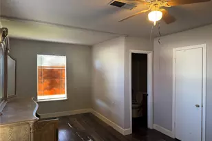 4511 S Main St, Stafford, TX 77477 - Photo 9