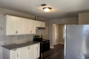 4511 S Main St, Stafford, TX 77477 - Photo 13