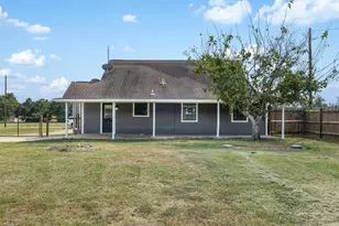 1081 Private Rd 7023, Elgin, TX 78621 - Photo 7