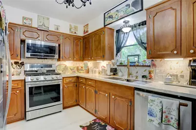 8026 Leigh Road, Hitchcock, TX 77563 - Photo 9