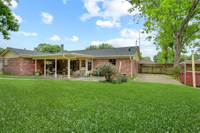 8026 Leigh Road, Hitchcock, TX 77563 - Photo 17