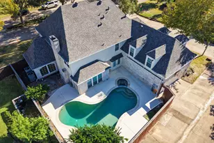 722 Crossroads Dr, Houston, TX 77079 - Photo 3