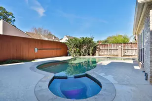 722 Crossroads Dr, Houston, TX 77079 - Photo 47