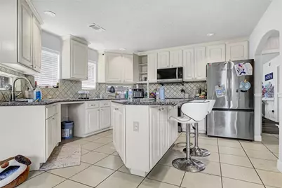 6613 Whitton Drive, Houston, TX 77085 - Photo 5