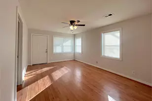 13701 Texarkana St, Houston, TX 77015 - Photo 5