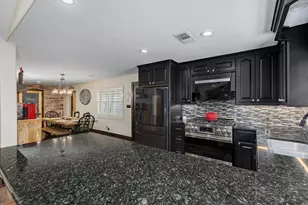 21519 Tophill Dr, Spring, TX 77388 - Photo 7