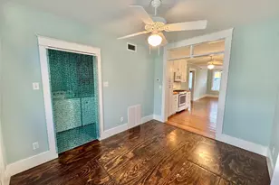2119 Ave O 1/2, Galveston, TX 77550 - Photo 9