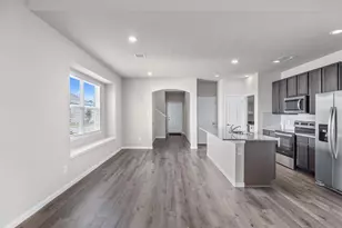 974 Harper Ln, Bryan, TX 77803 - Photo 11