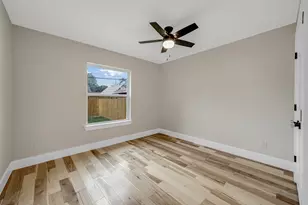 403 Moody St, Houston, TX 77009 - Photo 29