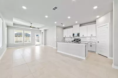 7246 Clearwater Cove Drive, Cypress, TX 77433 - Photo 7