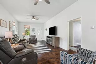 4109 Avenue R, Galveston, TX 77550 - Photo 5