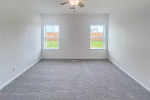 13211 Hayden Peak Dr, Iowa Colony, TX 77583 - Photo 17