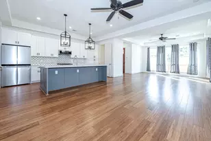 4218 Eigel St, Houston, TX 77007 - Photo 3