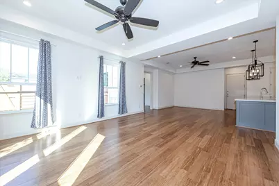 4218 Eigel Street, Houston, TX 77007 - Photo 9