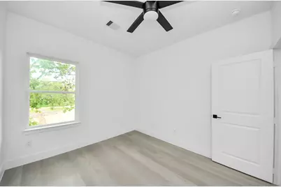 8218 Lawler Street #B, Houston, TX 77051 - Photo 33