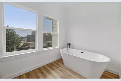 115 Capetown Lane, Conroe, TX 77356 - Photo 31