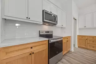 115 Capetown Ln, Conroe, TX 77356 - Photo 9