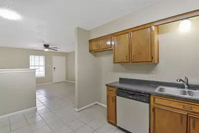 4512 Avenue L #3, Santa Fe, TX 77510 - Photo 9