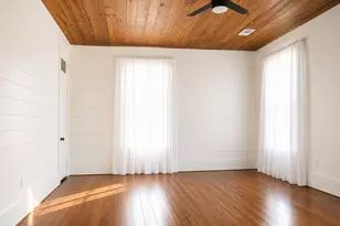 1624 Avenue K, Galveston, TX 77550 - Photo 25