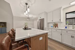 13726 Eastbourne Dr, Houston, TX 77034 - Photo 5