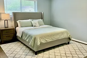 717 Blue Ridge Dr, Shenandoah, TX 77381 - Photo 9