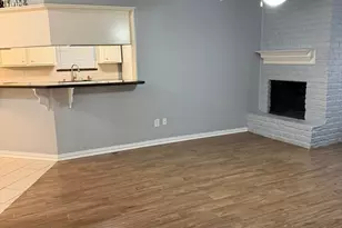 717 Blue Ridge Dr, Shenandoah, TX 77381 - Photo 3