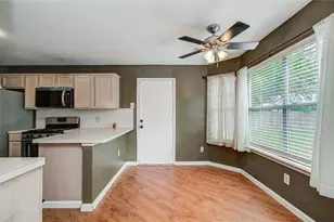 23147 N Waterlake Dr, Richmond, TX 77406 - Photo 9