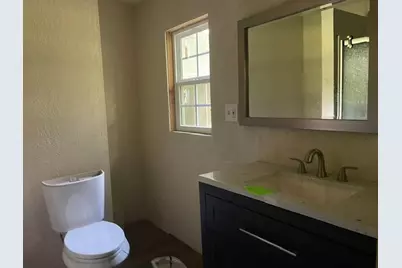 5008 Meeks Drive, Orange, TX 77632 - Photo 9