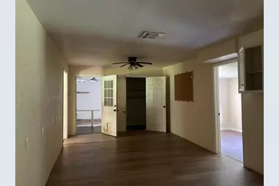 5008 Meeks Drive, Orange, TX 77632 - Photo 5
