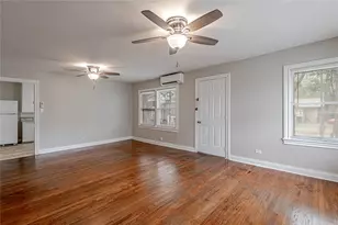 1312 16th St, Huntsville, TX 77340 - Photo 5