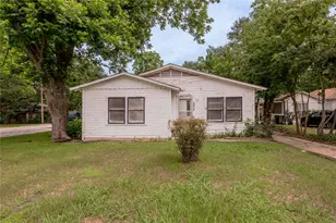 1312 16th St, Huntsville, TX 77340 - Photo 1