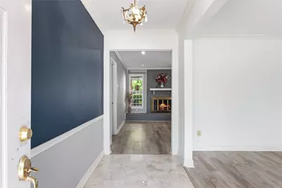 5622 Long Creek Lane, Houston, TX 77088 - Photo 9
