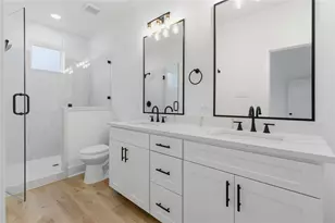 812 Elkhart St, Houston, TX 77091 - Photo 21