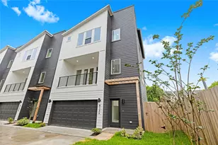 812 Elkhart St, Houston, TX 77091 - Photo 1